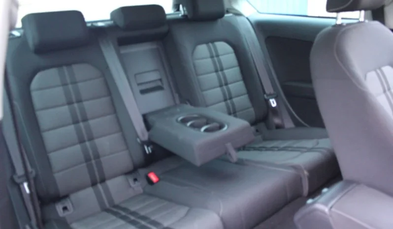 
Volkswagen Golf 2013 full									