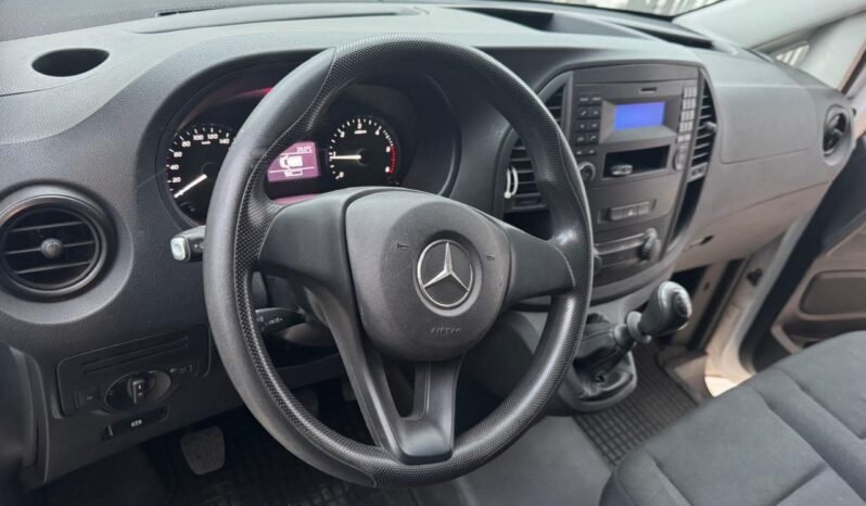 
Mercedes-Benz Vito 1.6 CDI 114CV – 2019 – Excelente estado full									