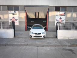 
SEAT León 1.5 TGI 130CV • GNC • 2019 full									