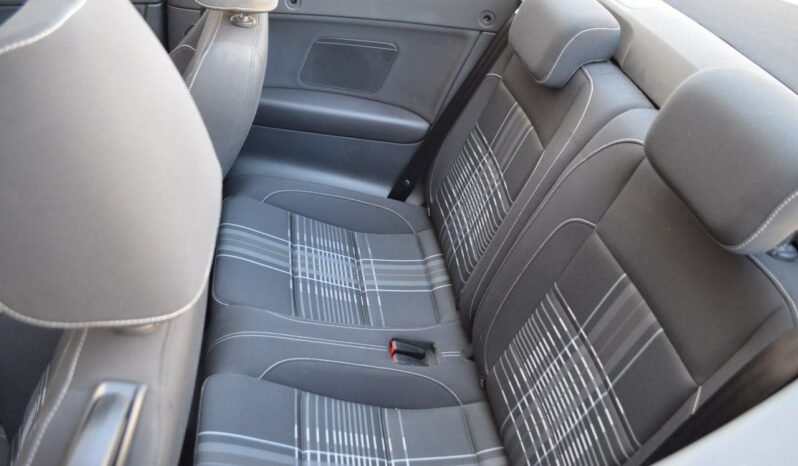 
Volkswagen Golf Cabrio LOUNGE 2.0 TDI – 2016 – Impecable full									