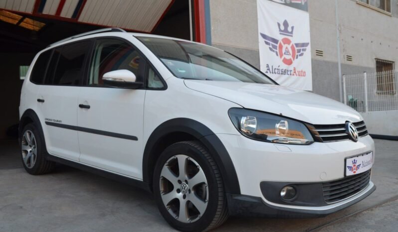 
Volkswagen Touran Cross 2.0 TDI DSG – Muy Cuidado full									