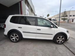 
Volkswagen Touran Cross 2.0 TDI DSG – Muy Cuidado full									